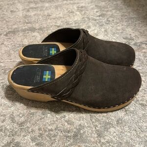 MIA Wooden Leather Braided Brown Clogs Size 39 US Size 9